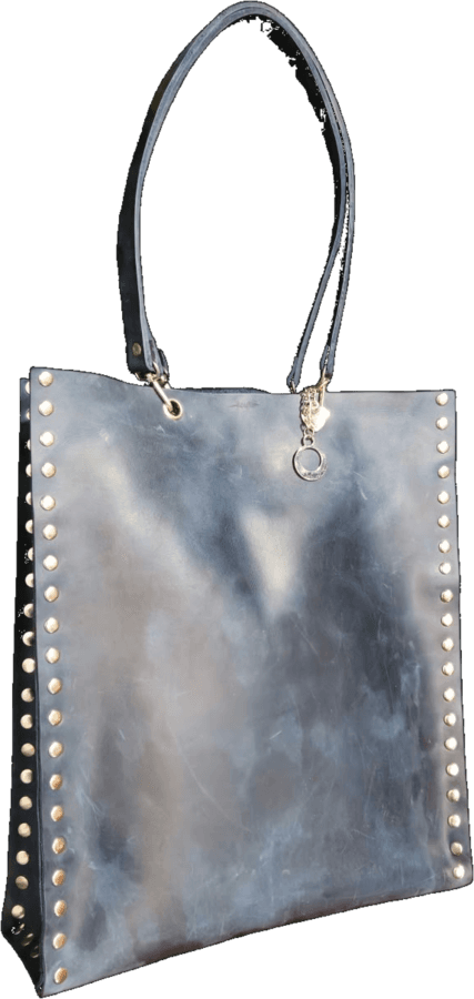 Bolso tote de cuero con remaches en los laterales